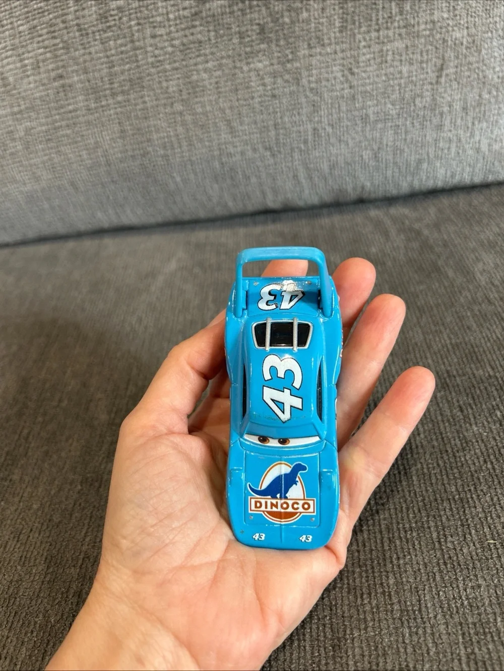 Disney Pixar Cars - THE KING STRIP WEATHERS DINOCO - 1:55 Diecast